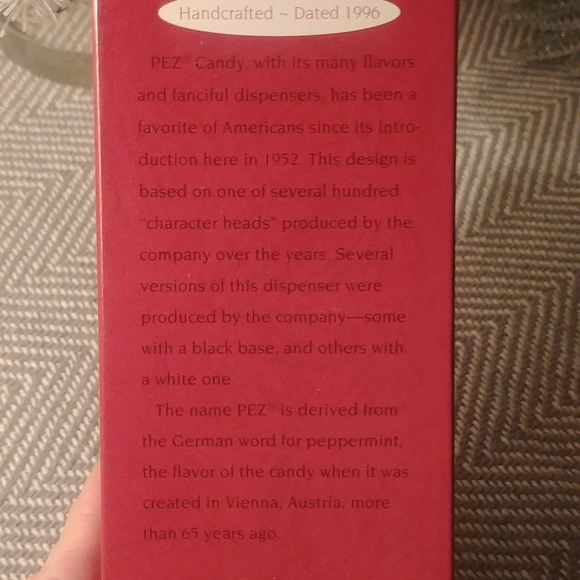 Hallmark 1996 Pez Snowman Ornament - Picture 2 of 4